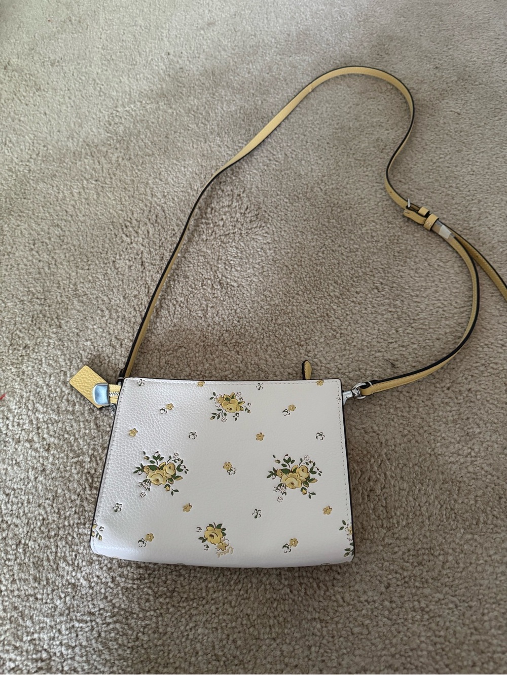 Coach - Leather Floral Crossbody bag with Yellow Trim - Picture 2 of 8